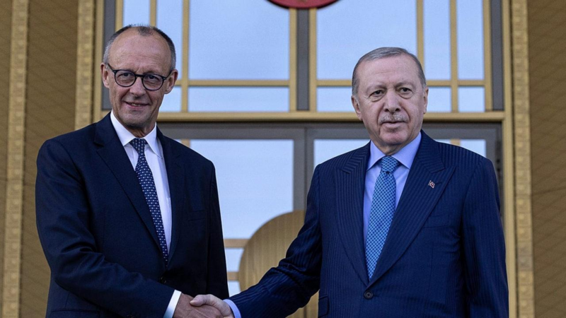 Türkiyə Prezidenti Almaniya Kansleri ilə telefon danışığı aparıb
