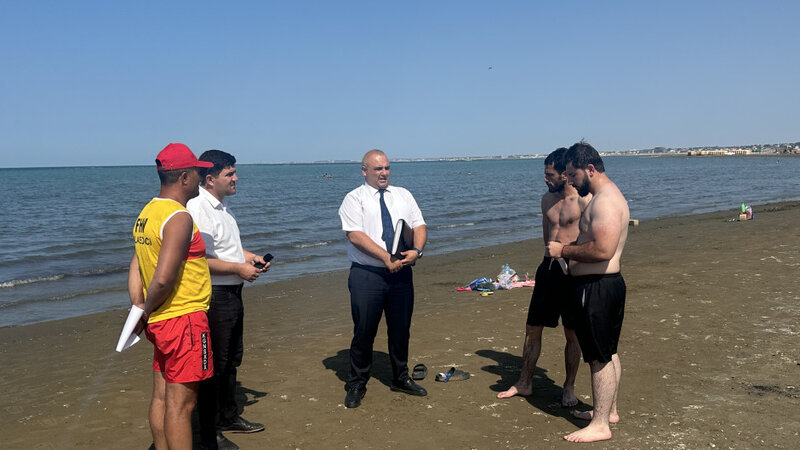 FHN-in Sumqayıt Regional Mərkəzi çimərliklərdə maarifləndirmə tədbiri keçirdi -