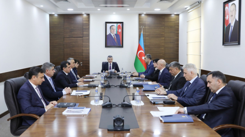 Məhkəmə-Hüquq Şurasının növbəti iclası keçirildi