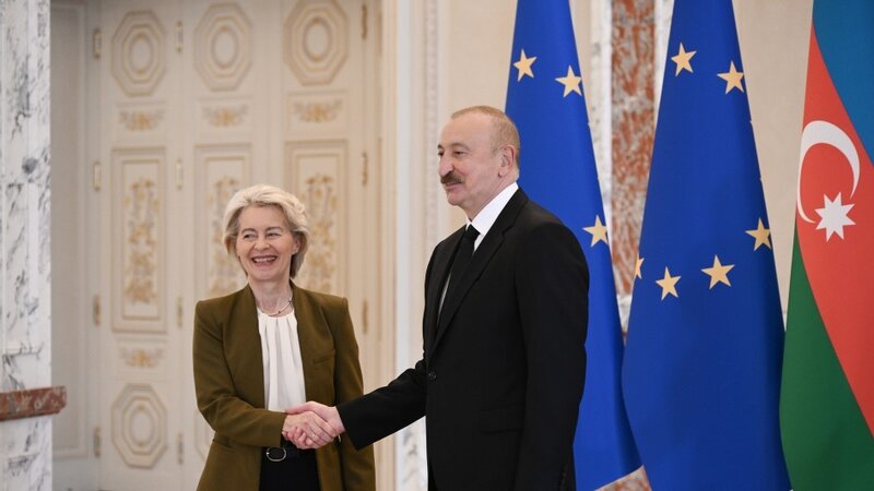 Ursula Fon der Lyayen: Siz regionda sülh və əməkdaşlığın təşviqində şəxsi liderlik nümayiş etdirdiniz