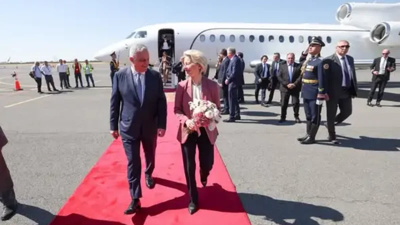 Ursula fon der Leyen Ermənistanda səfərdədir