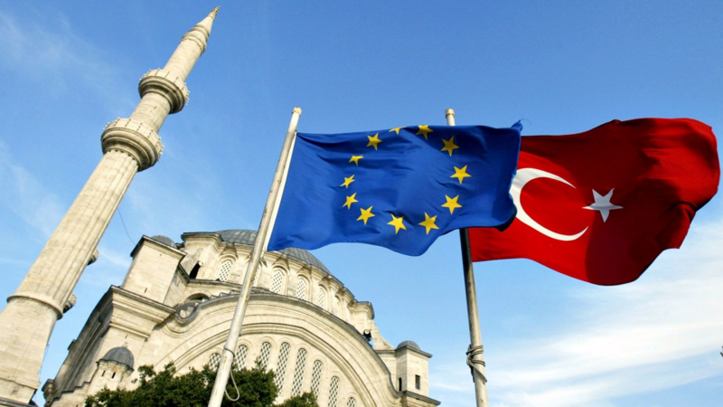 Avropa İttifaqı Türkiyə ilə viza rejiminin sadələşdirilməsi üzərində işləyir