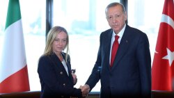 Ərdoğan İtaliyanın Baş naziri Meloni ilə regional və qlobal məsələləri müzakirə edib