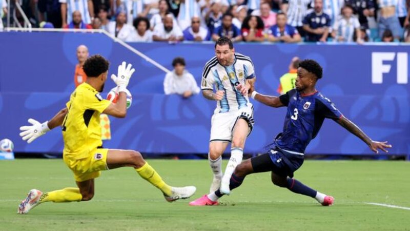 Messi dünya çempionatlarında 20 qol həddinə çatan ilk futbolçu olub