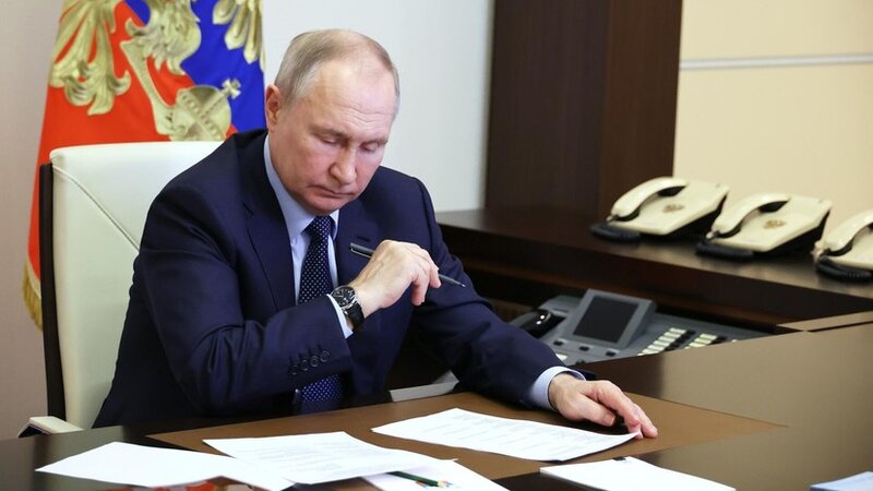 Putin: Donbas ərazisinə tam nəzarəti təmin edəcəyik