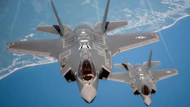 Tramp Türkiyəyə F-35 qırıcılarının satışına icazə verməyə hazırlaşır