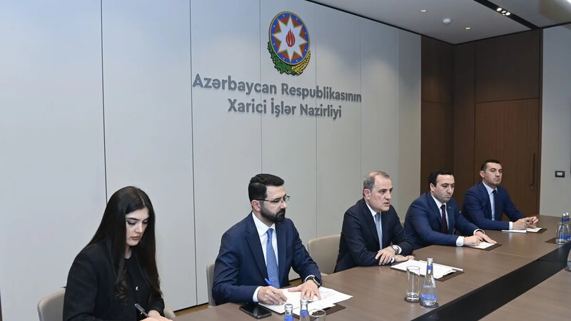 Ceyhun Bayramov Yakob Mudendanın başçılıq etdiyi nümayəndə heyəti ilə görüşüb