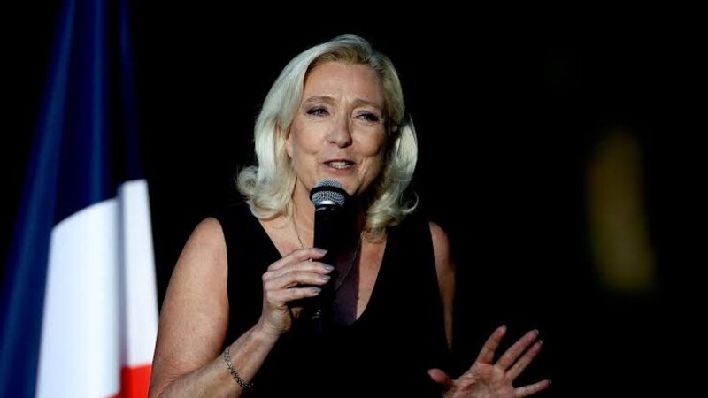 Marin Le Pen seçki kampaniyasının əsas şüarını açıqladı