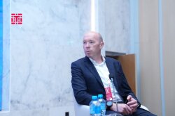 Seamus Klansi: Rəqəmsal savad olduqca vacibdir