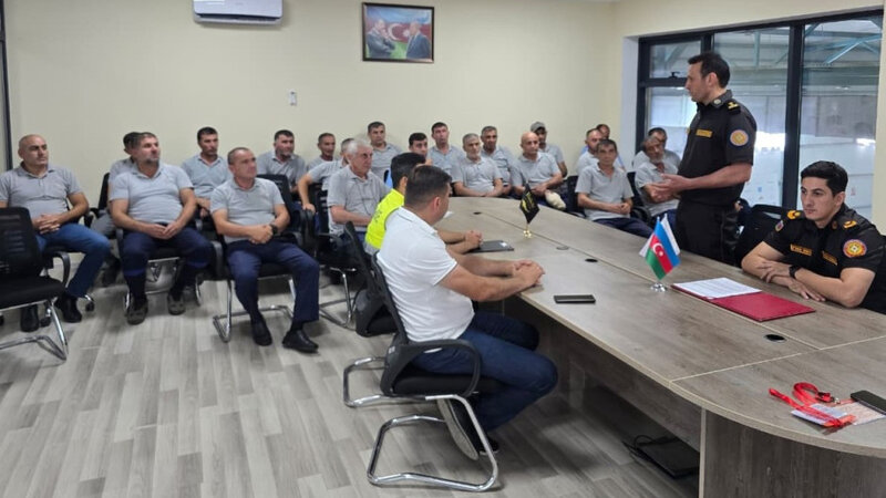 Fövqəladə Hallar Nazirliyi tərəfindən silsilə maarifləndirmə tədbirləri keçirilib -