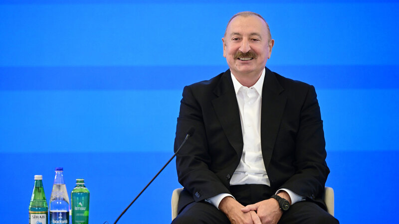 İlham Əliyev: Çin şirkətləri Azərbaycanda iri layihələrə sərmayə yatırır