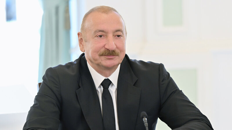 Prezident İlham Əliyevin Şuşada Slovakiya Prezidenti ilə geniş tərkibdə görüşü olub