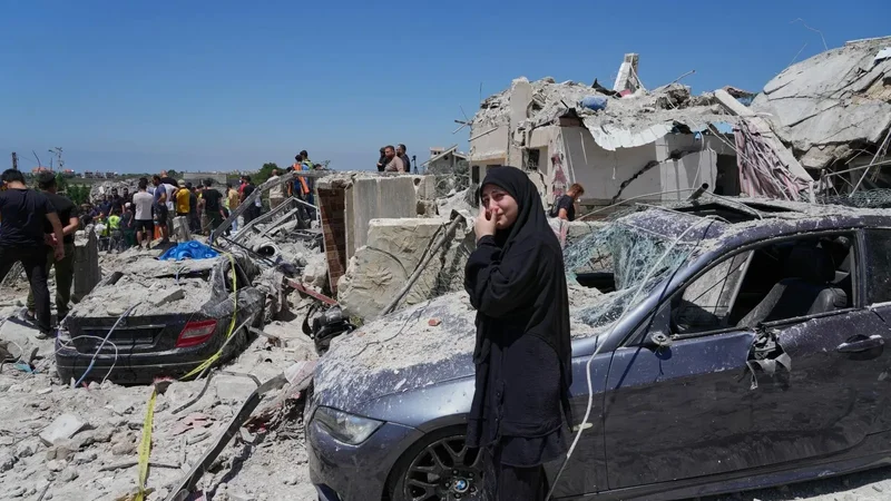 Livanda İsrailin hücumları nəticəsində həlak olanların sayı 4328-ə çatdı