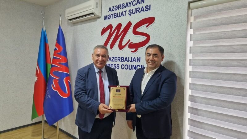 Məhəmmədəli Qəribli 50 illik yubileyi münasibəti ilə təltif edilib -