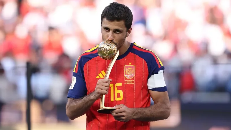 Rodri dünya çempionatları tarixində ilkə imza atdı