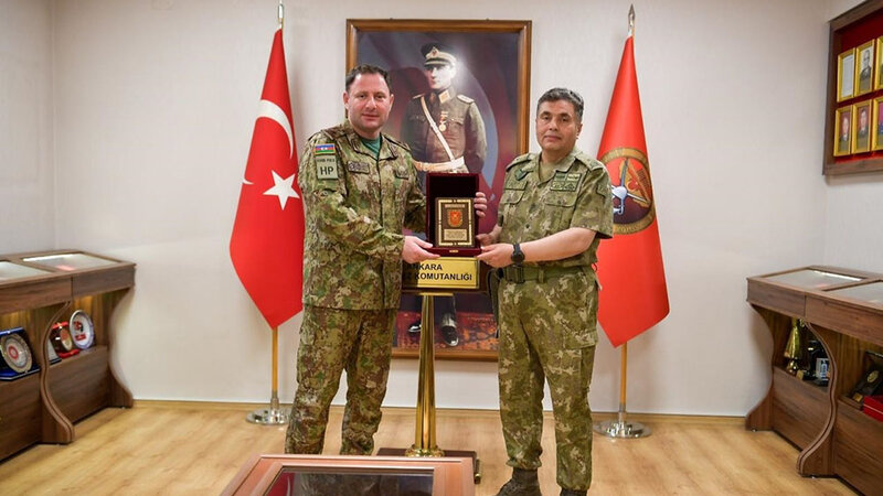Müdafiə Nazirliyinin Hərbi Polis İdarəsinin nümayəndə heyəti Türkiyəyə səfər etdi - FOTO