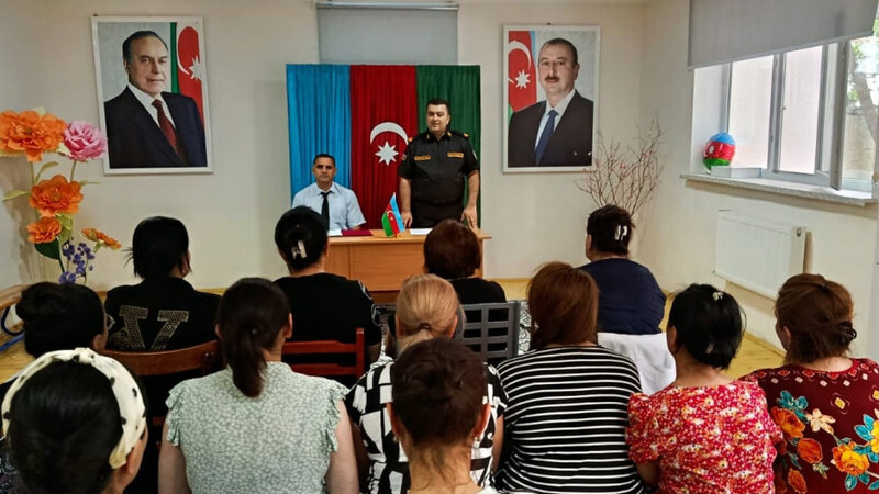 Fövqəladə Hallar Nazirliyi tərəfindən silsilə maarifləndirmə tədbirləri keçirilib