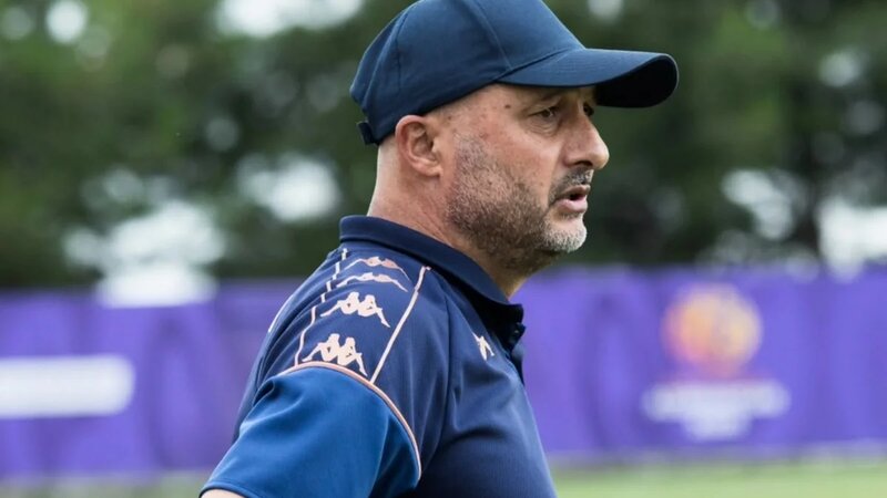 "Kəpəz"in baş məşqçisi: Bir neçə mövqedə futbolçularla danışıqlar gedir