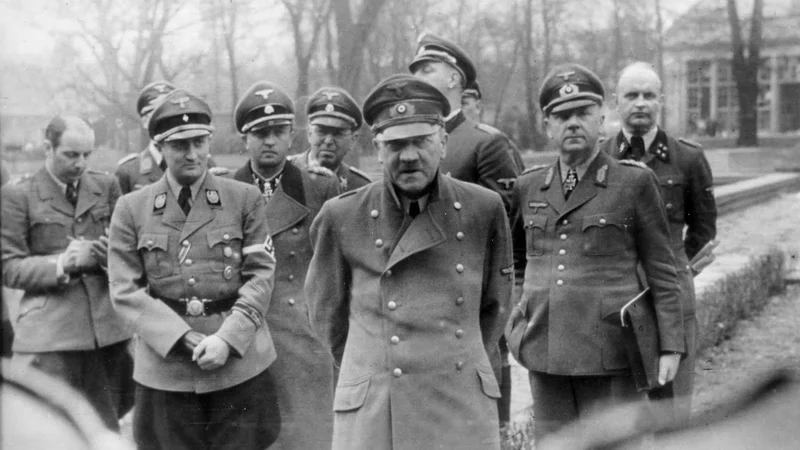 Hitlerin keçmiş evi polis bölməsinə çevrildi -