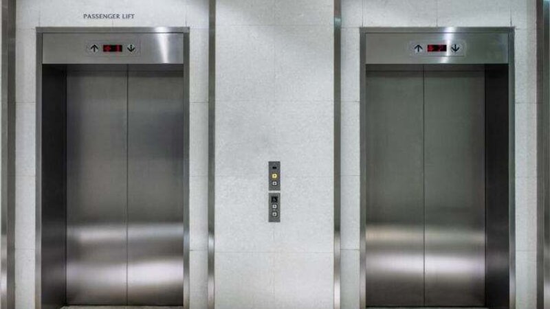 FHN Bakıda yaşayış binasında 6 liftin istismarını dayandırdı