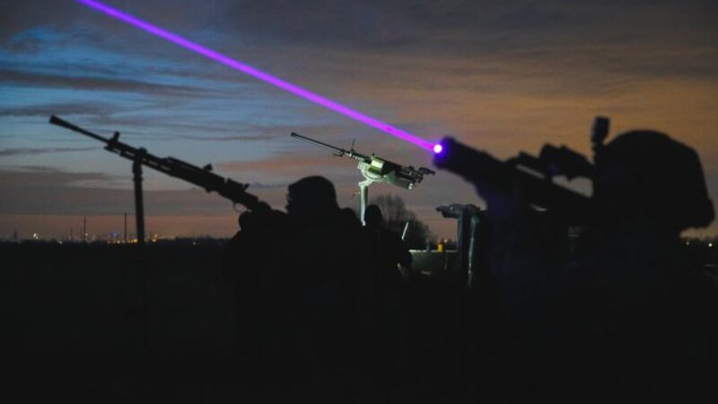 Ukrayna dronlara qarşı lazer silahları hazırlayır