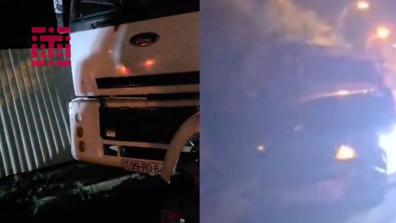 Mingəçevirdə çimərlikdən şəhərə enən yük maşını qəza törətdi