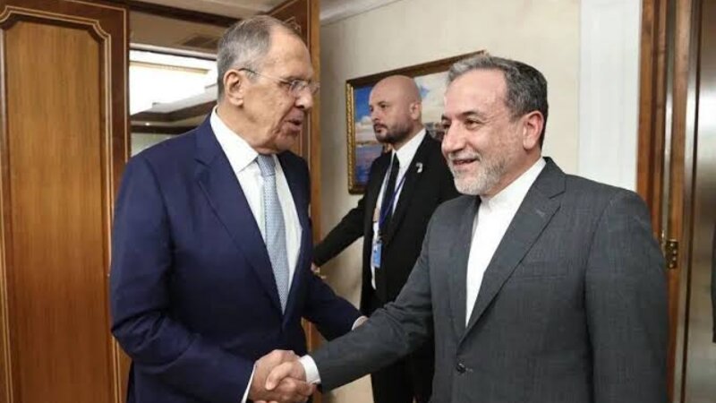 Əraqçi ilə Lavrov telefon danışığı apardı