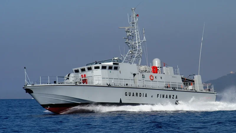 Atlantik okeanında 2,6 tondan çox kokain müsadirə edilib