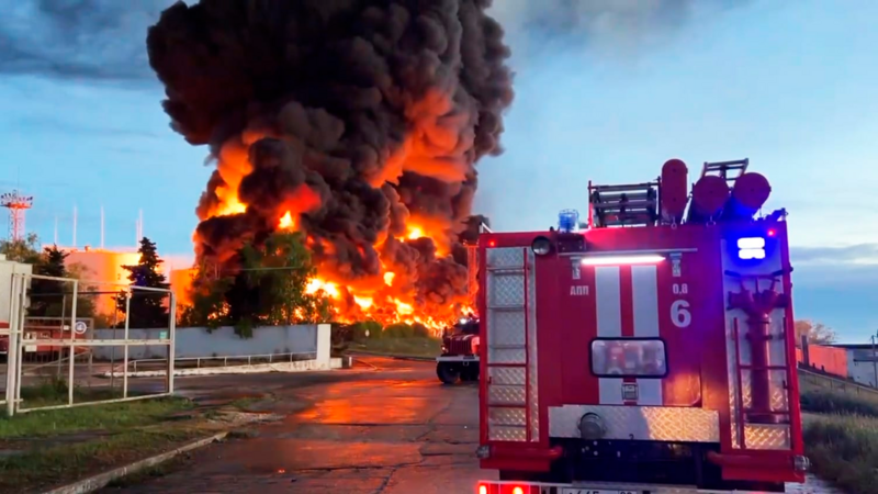 Ukrayna Rusiyanın emalı zavodları, logistika mərkəzi, kater bazası, hərbi müəssisə və ixrac terminalını vurdu