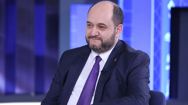 Araik Arutyunyan Ermənistan hökuməti ilə vidalaşdı