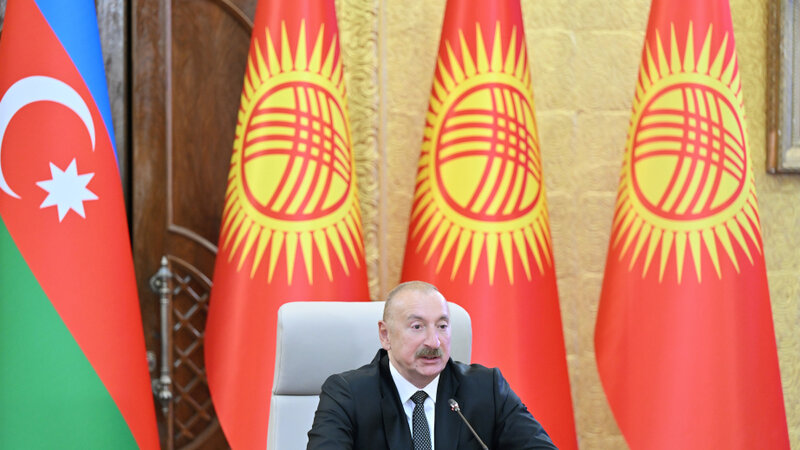 İlham Əliyev Qarabağın bərpasında köməyə görə Qırğızıstana təşəkkür etdi