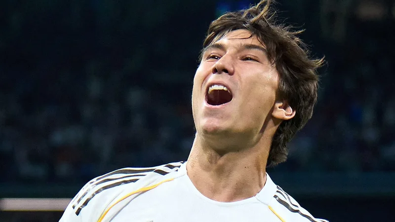 “Real Madrid”in hücumçusu İngiltərə Premyer Liqasına transfer olundu