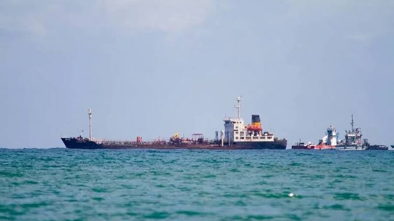 Husilər Ədən körfəzində Səudiyyə Ərəbistanına məxsus neft tankerinə hücum ediblər