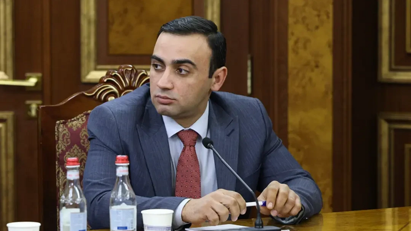 Taron Çaxoyan: Sülhün davamlı olması üçün Konstitusiyanı dəyişdirməliyik