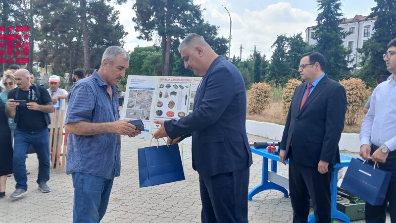 Növbəti köç karvanı Xocavəndə çatdı, açarlar təqdim edildi -
