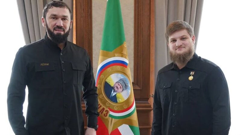 Axmat Kadırova Çeçenistan Qəhrəmanı adı verildi