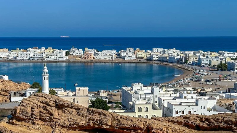 Omanın XİN Hörmüz boğazı ilə bağlı danışıqlarda müsbət irəliləyişlər olduğunu bildirib