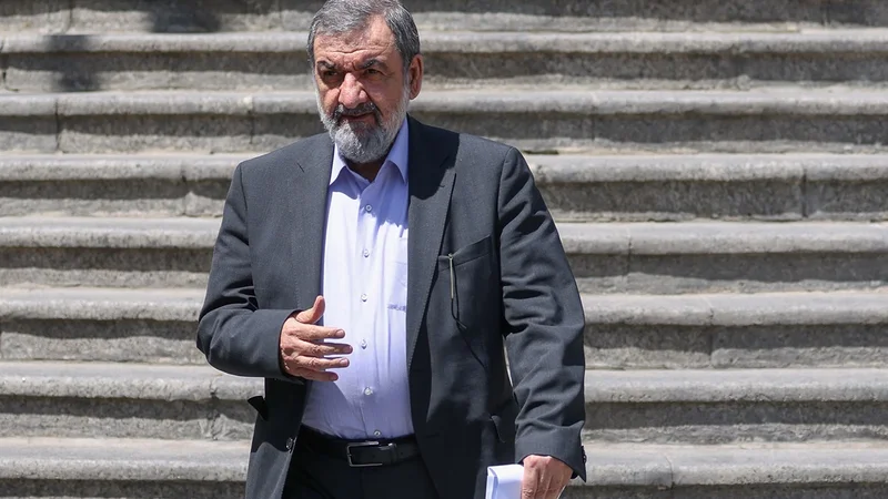 Məsud Pezeşkian Milli Təhlükəsizlik Ali Şurasının katibini dəyişib