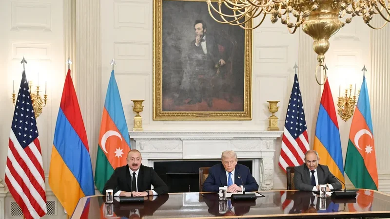 Sülh Sammitinin birinci ildönümü ilə bağlı Birgə Bəyanat yayıldı