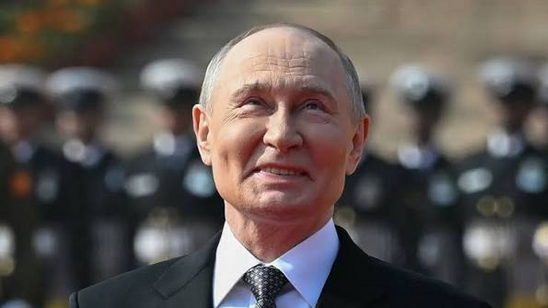 Danimarkada Putinə heykəl qoyuldu, altı saat sonra başı kəsilərək oğurlandı
