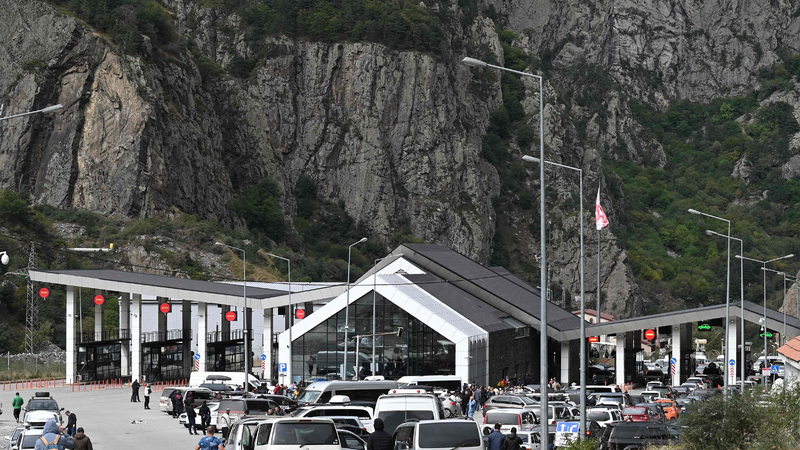Gürcüstan Rusiya ilə sərhədi bağladı