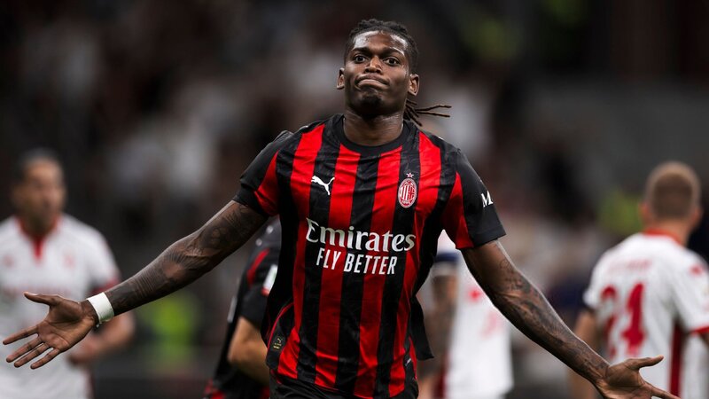 “Milan” Rafael Leaonun transfer qiymətini endirdi
