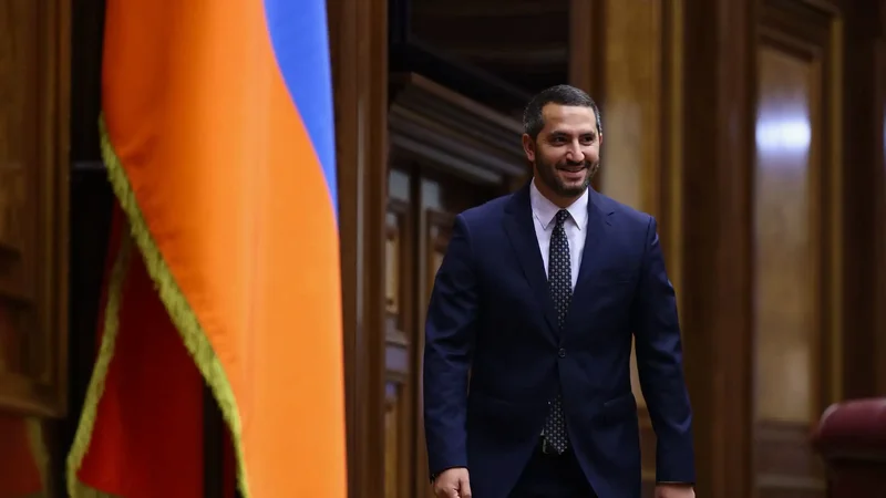 Parlament sədri: