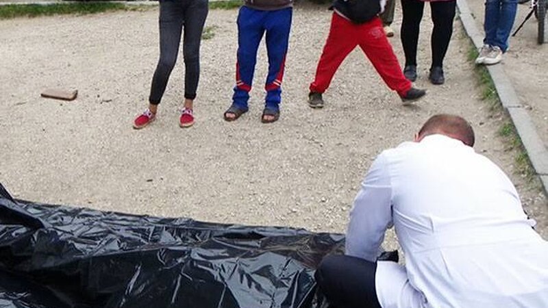 Bakıda 8 yaşlı uşaq faciəvi şəkildə ölüb