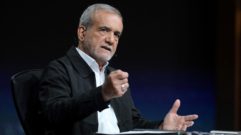 Pezeşkian: Bir nəfərdən başqa hamı müharibənin dayandırılmasını dəstəklədi