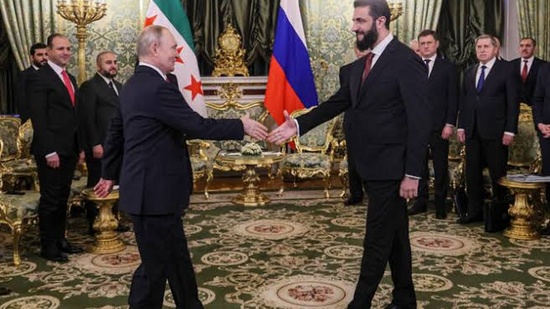Putin Şaraaya zəng etdi