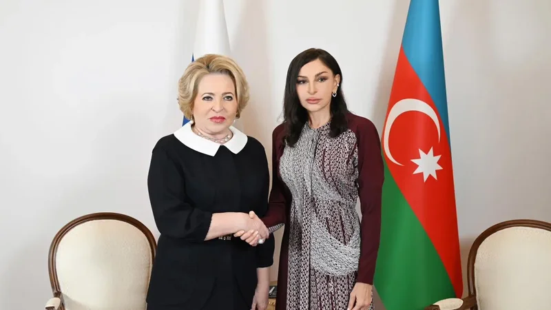 Valentina Matviyenko Mehriban Əliyevanı təbrik edib