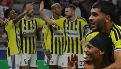 "Fənərbağça" 18 il sonra Çempionlar Liqasının əsas mərhələsinə vəsiqə qazandı