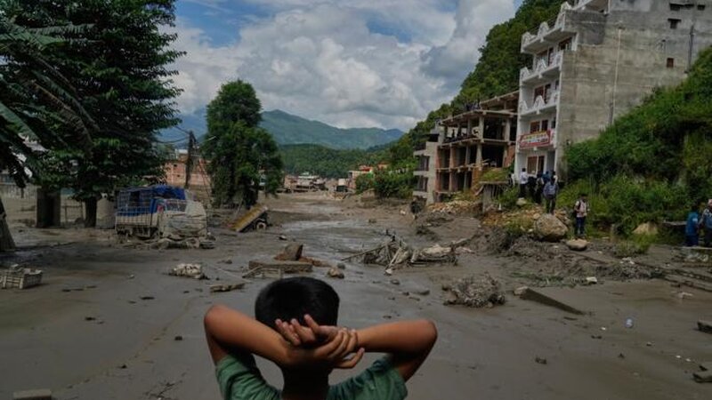 Nepalda daşqından sonra 28 ölkənin 466 vətəndaşı itkin düşüb