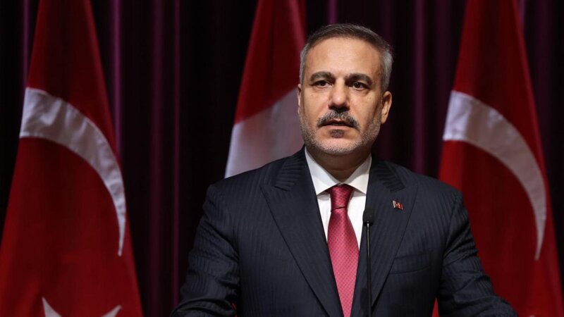 Hakan Fidan qətərli və misirli həmkarları ilə telefonla danışdı